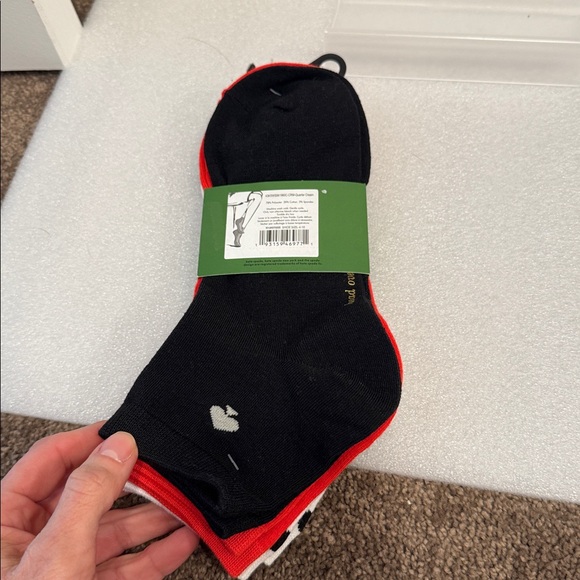Kate Spade polka dots ladybug set of 3 quarter socks NWT size 4-10 - Picture 2 of 4